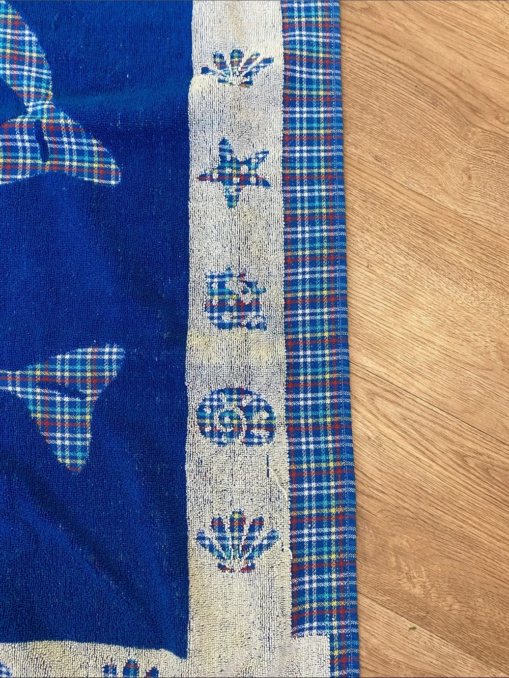 Vtg Beach Towel Dolphin Blue Plaid  Seashells Accent Nautical Cotton Beach Towel